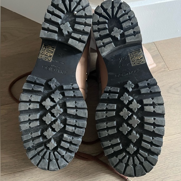 Jimmy Choo Beige & Grey Ditto Shearling Boot - Picture 11 of 14